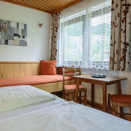Hotel Landhaus Ausswinkl Russbach am Pass Gschütt Buitenkant foto